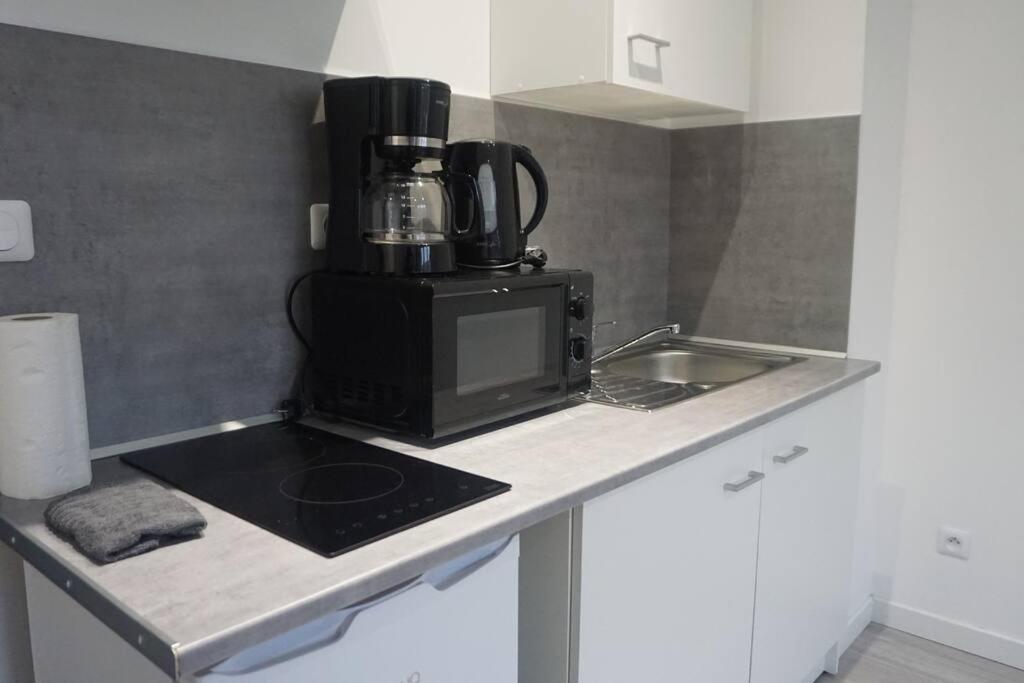 Cosy T2 Wifi Parking Proche Gare Centre Ville Saint-Quentin  Eksteriør billede